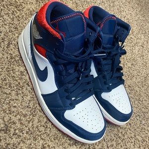 Air Jordan 1 Mid SE “Olympic” size 8 men